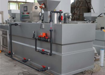 乐成环保全自动加药装置介绍